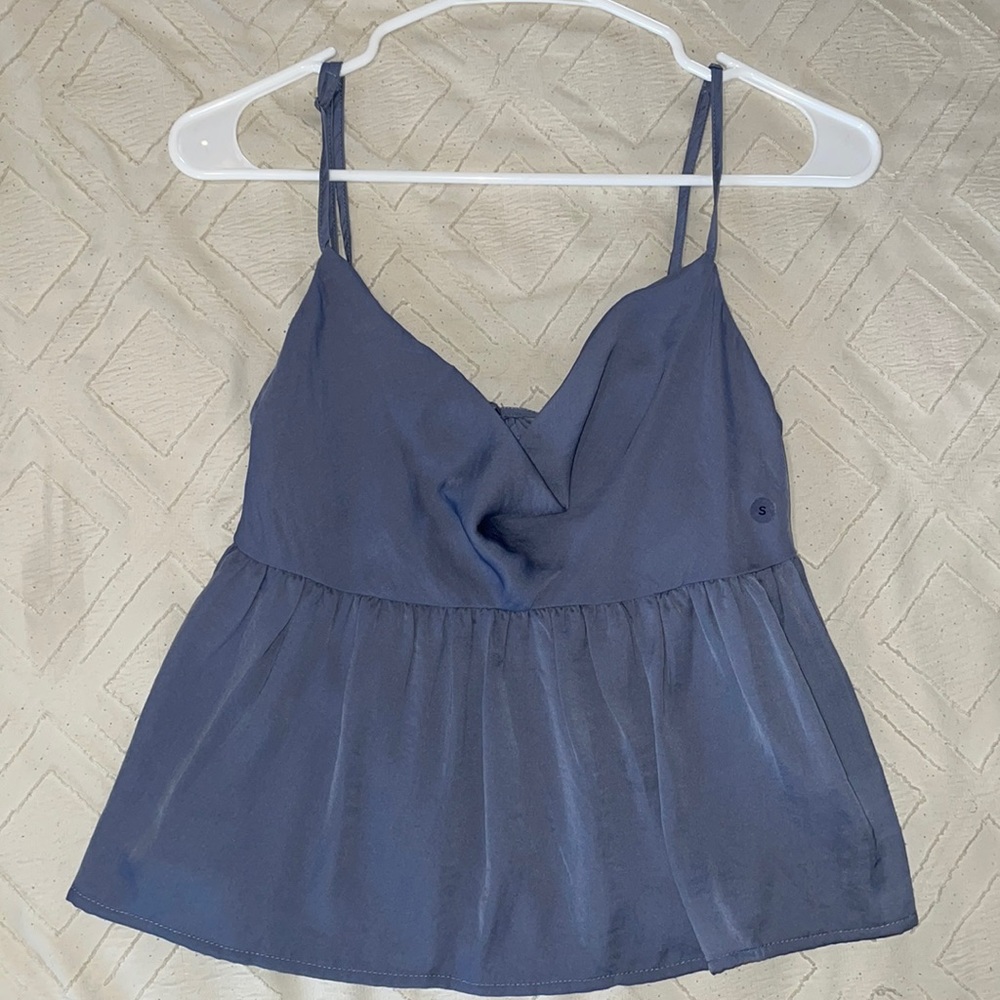 American Eagle BabyDoll V-neck Cami 🦋
